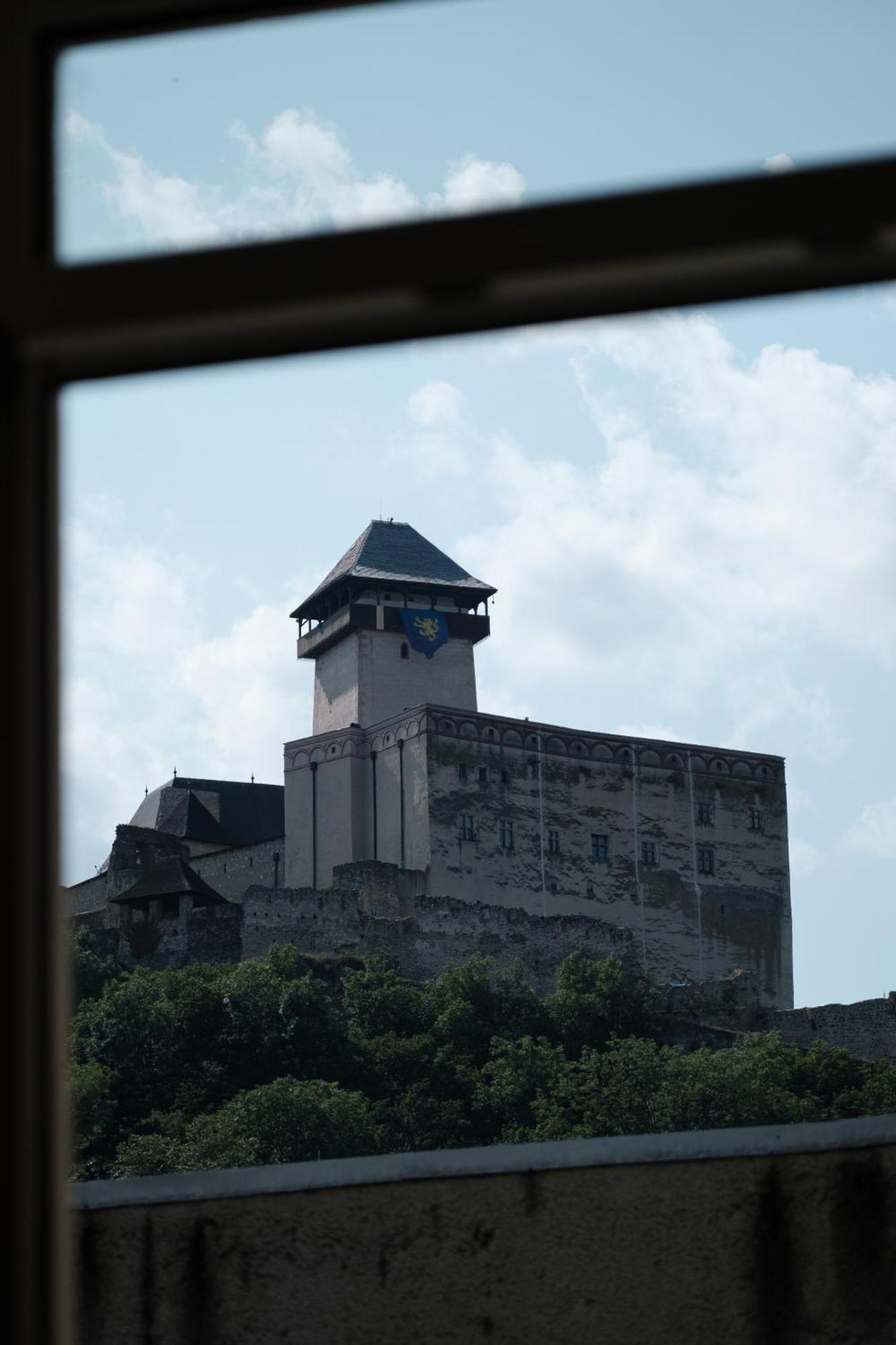 Apartman Teri Daire Trenčín Dış mekan fotoğraf